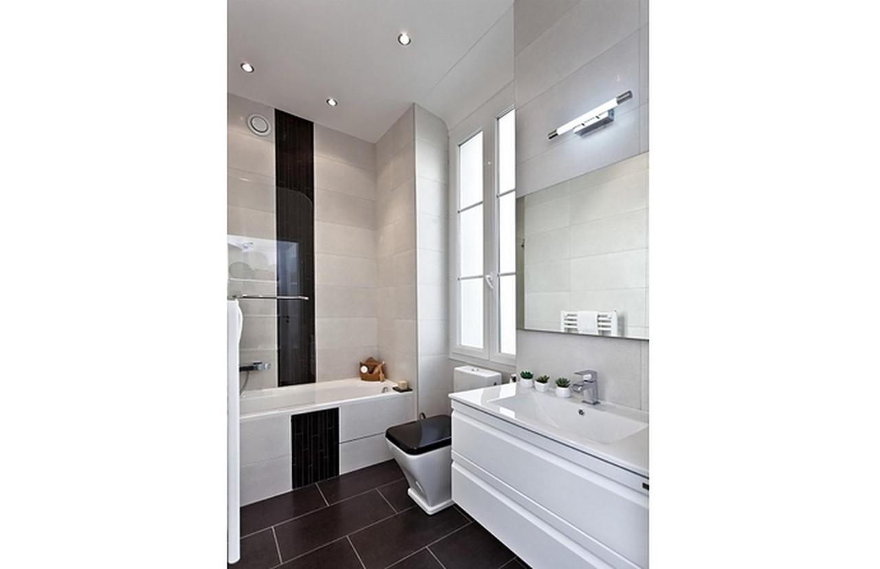 Sunlight Properties - AmourViolette - Central apartment w RARE terrace Nizza Exterior foto